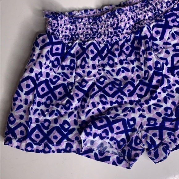 Cherokee BoHo Gypsy print light weight shorts - Picture 2 of 6
